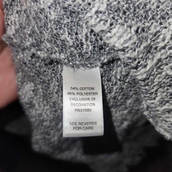 Cato Womens Gray Hooded Fringe Hem Sweater Size 18/20W Cotton & Polyester Blend - Picture 6 of 7